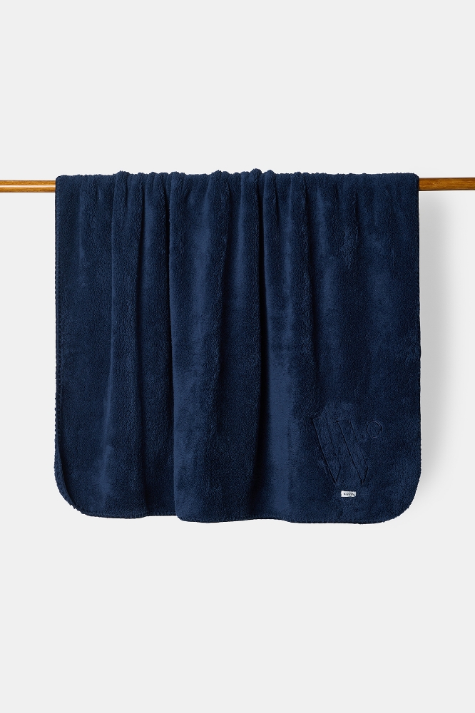 Battaniye-Plı - 885 Black Irıs